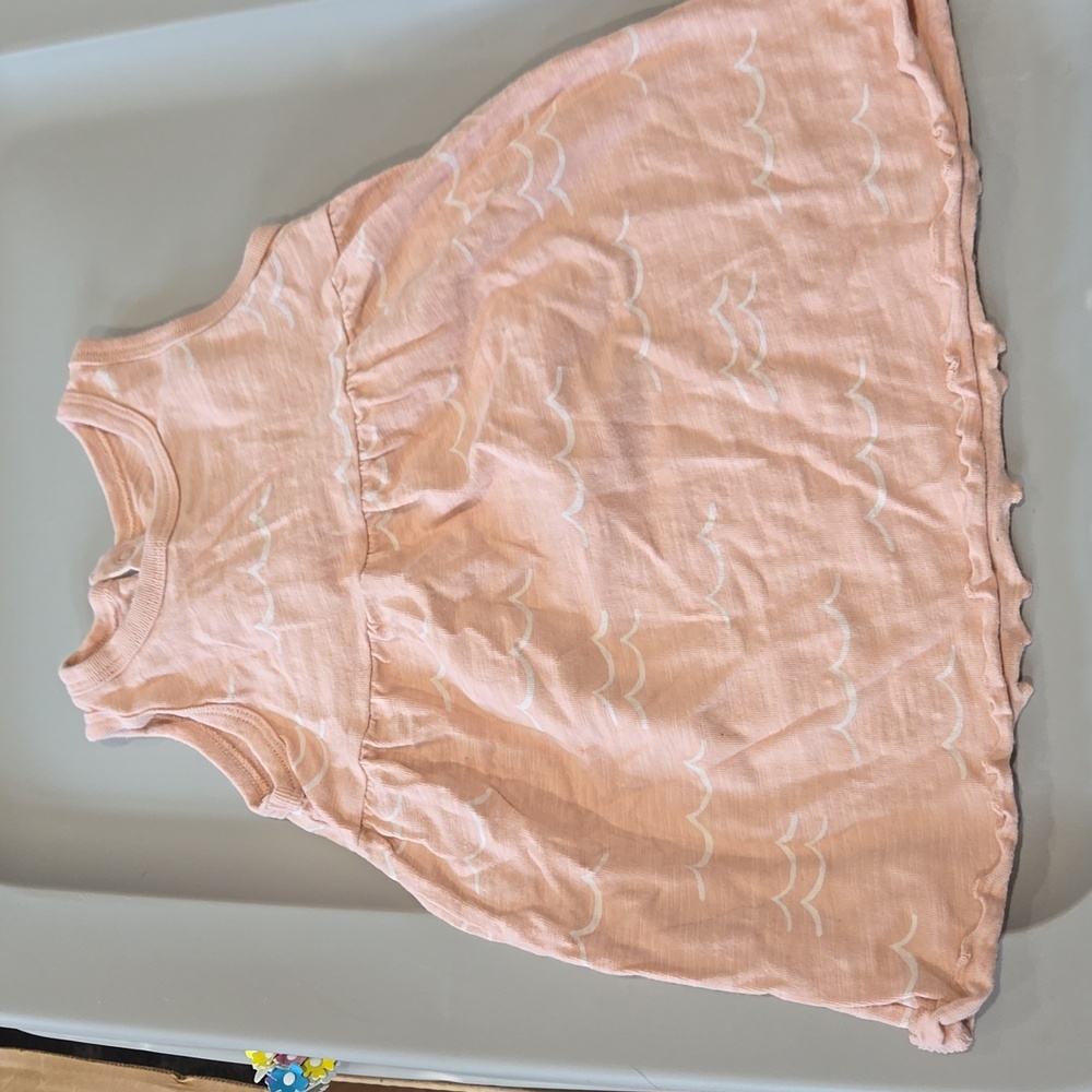 Pink wave dress